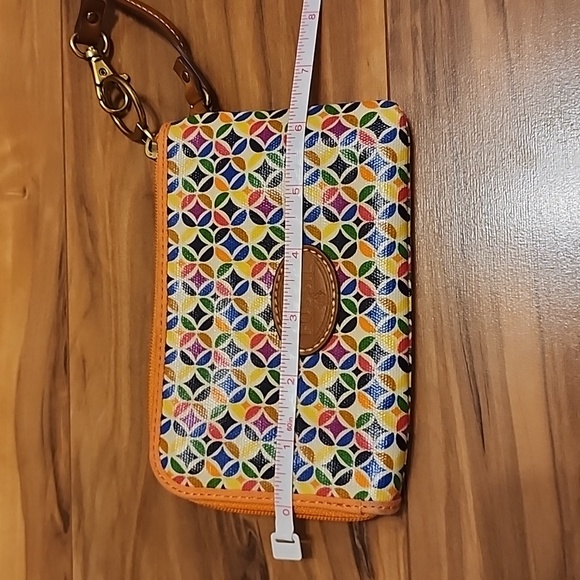 Fossil Vintage Geometric Clutch Wristlet - Picture 11 of 13